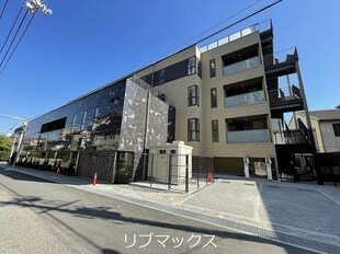 シークリサンス西岡本の物件外観写真